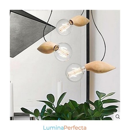 Divertisment personalizat cu candelabru pasăre. Potrivit pentru utilizare Divertisment personalizat cu candelabru pasăre. Potrivit pentru utilizare