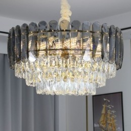 Plafoniera cu pandantiv din cristal