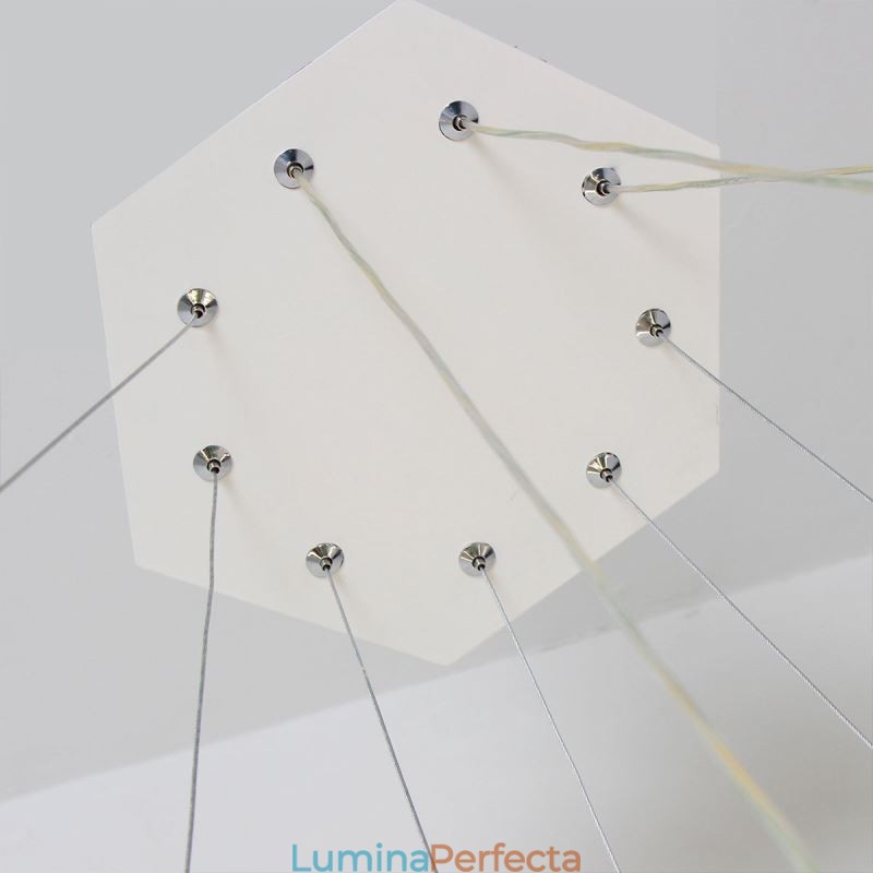 Lampă suspendată hexagonală modernă