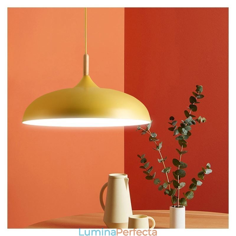 Lampă suspendată modernă Lampă suspendată colorată Macaron