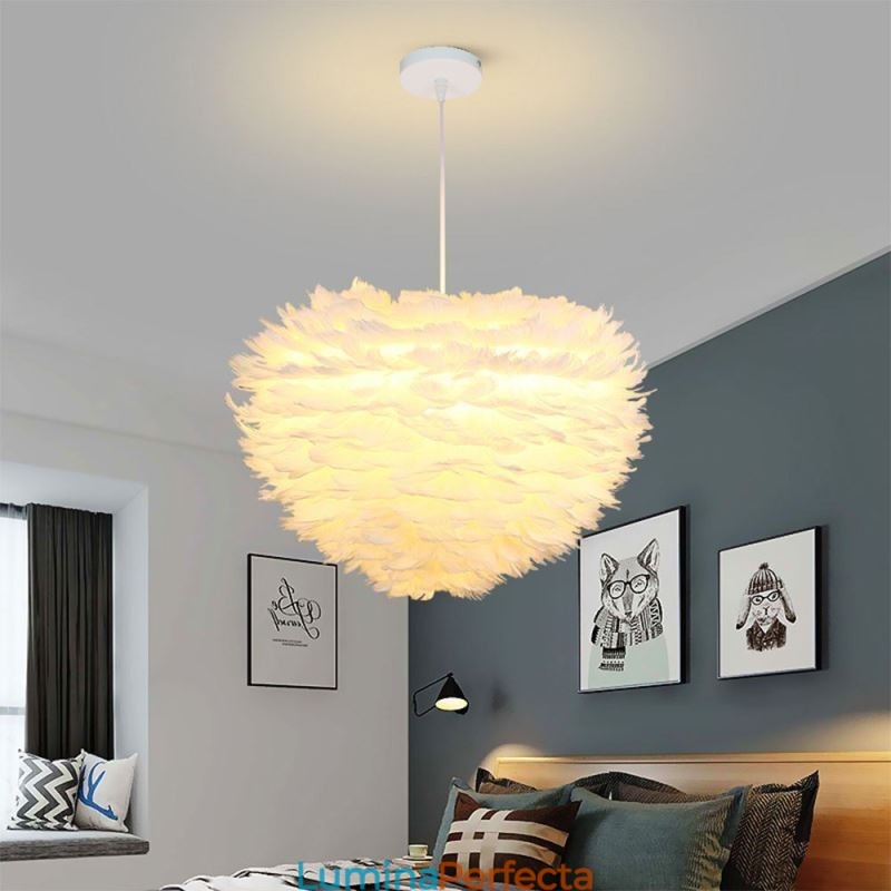 Corp de iluminat cu pandantiv decorativ Pretty Feather