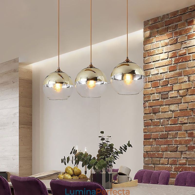 Lumină suspendată creativ de fier+glob de sticlă Iluminat decorativ