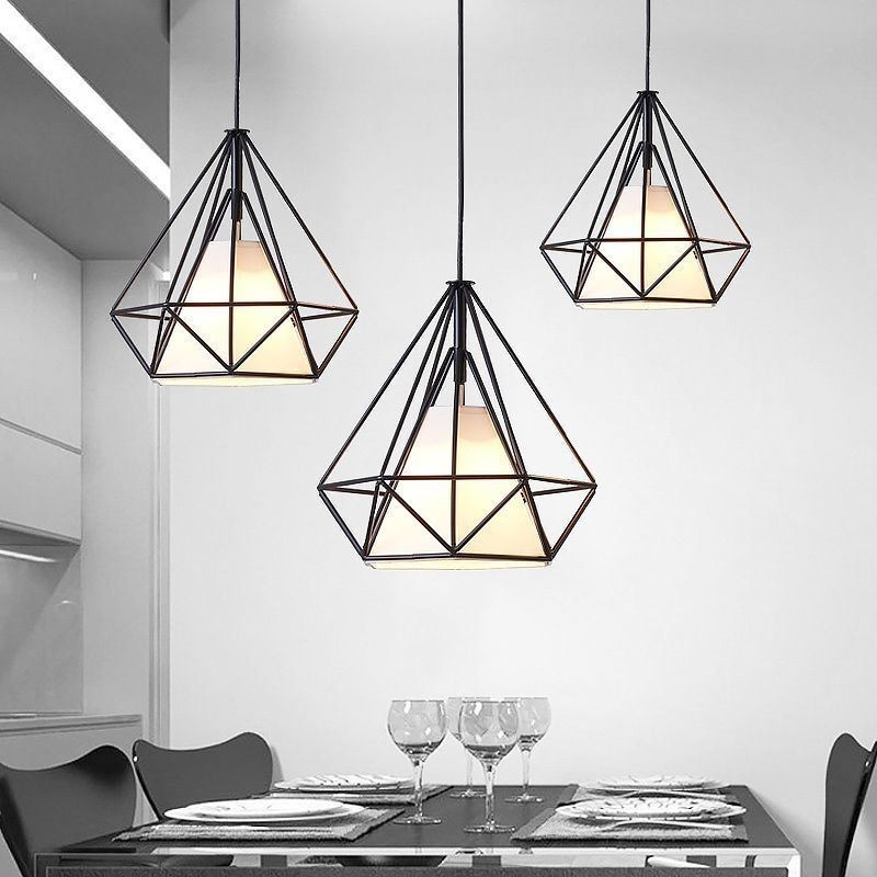 Lumină suspendată în formă de diamant Corp de iluminat decorativ modern minimalist