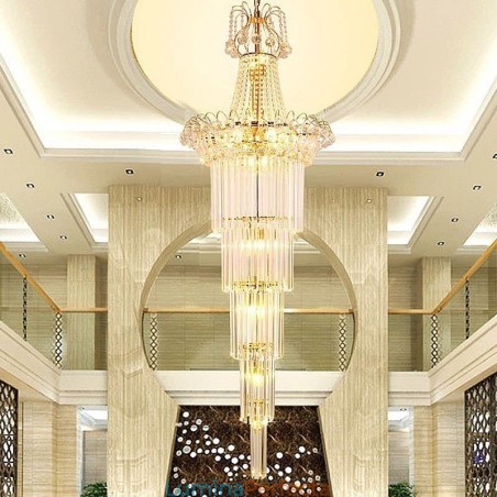 Candelabru de cristal cu pandantiv lung elegant Candelabru de cristal cu pandantiv lung elegant