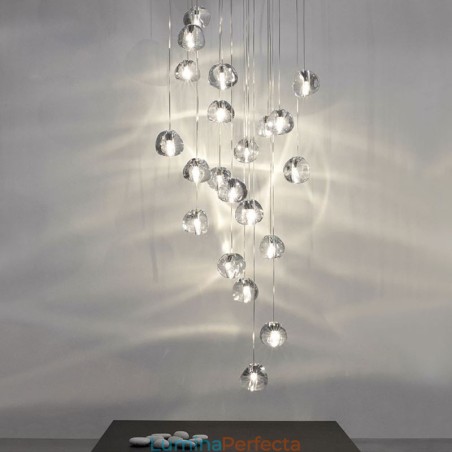 Lampă suspendată modernă cu cristale, abajur unic de cristal, scară duplex Lampă suspendată modernă cu cristale, abajur unic de cristal, scară duplex