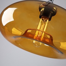 Pandantiv modern, cu 1 lumină, cu abajur din sticlă transparentă