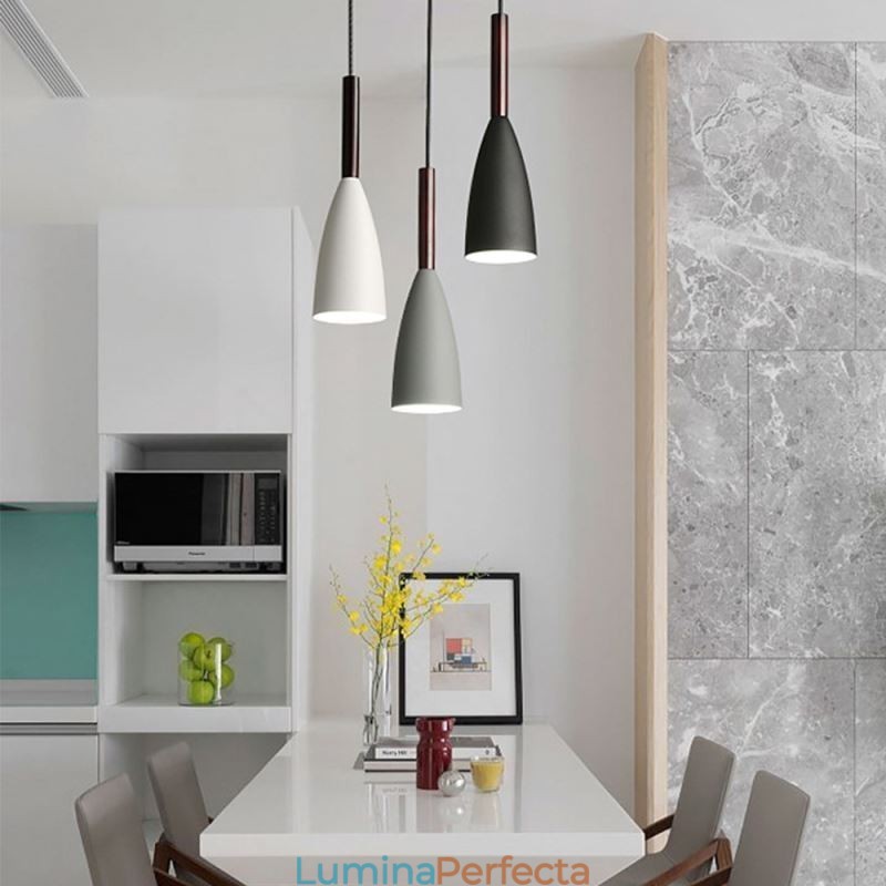 Lampă suspendată modernă, simplă, cu trei lumini, cafenea creativă din aluminiu