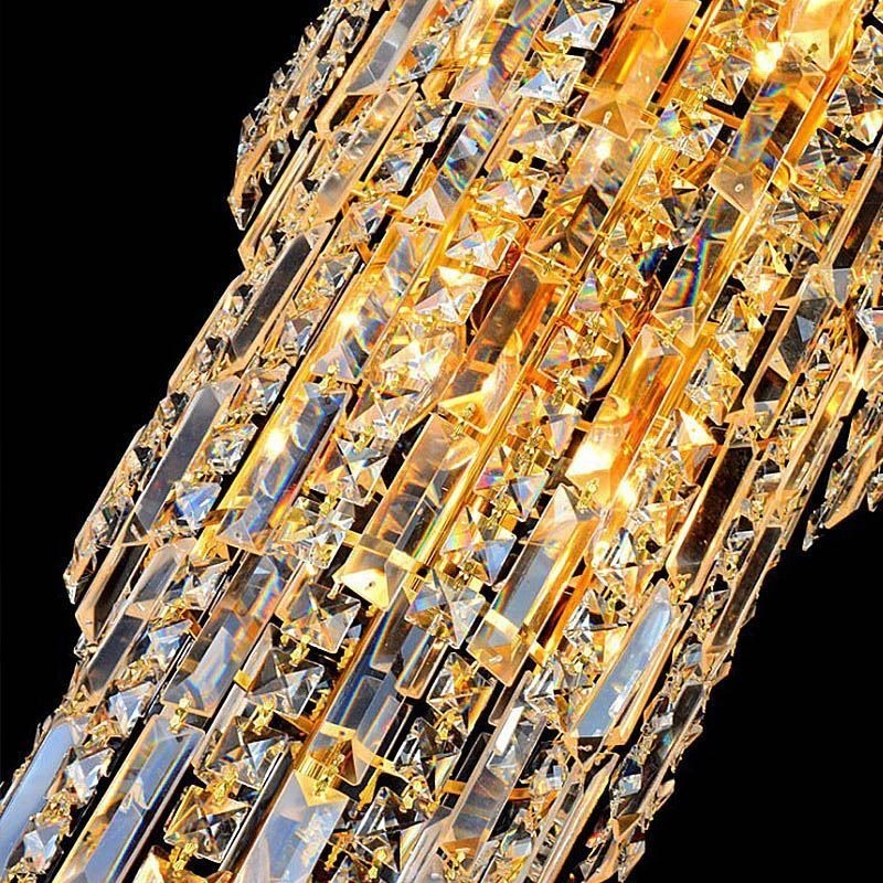 Candelabru de cristal cu pandantiv lung european