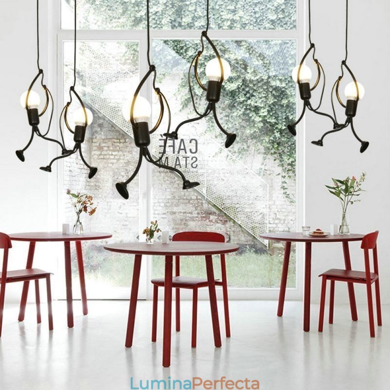 Lampă suspendată modernă Lampă creativă în formă de omuleț Lumină individuală pentru casă