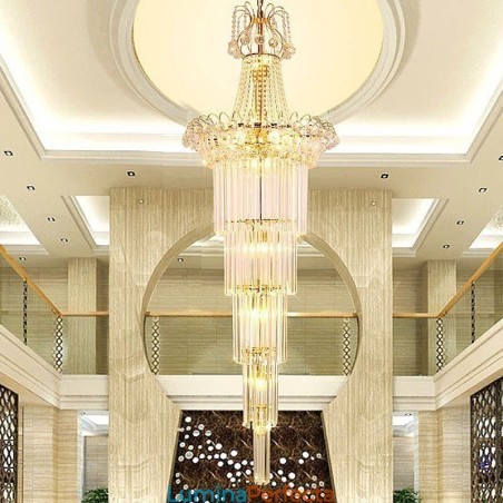 Candelabru de cristal cu pandantiv lung elegant Candelabru de cristal cu pandantiv lung elegant