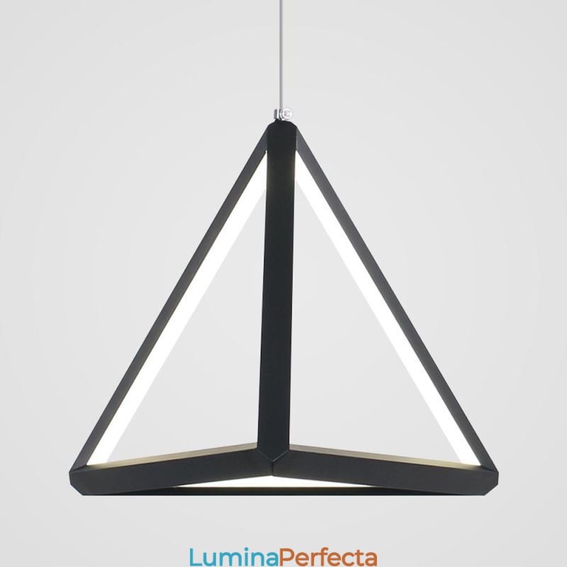 Lumină suspendată postmodernă Lumină triunghi geometrică Iluminare creativă a lămpii