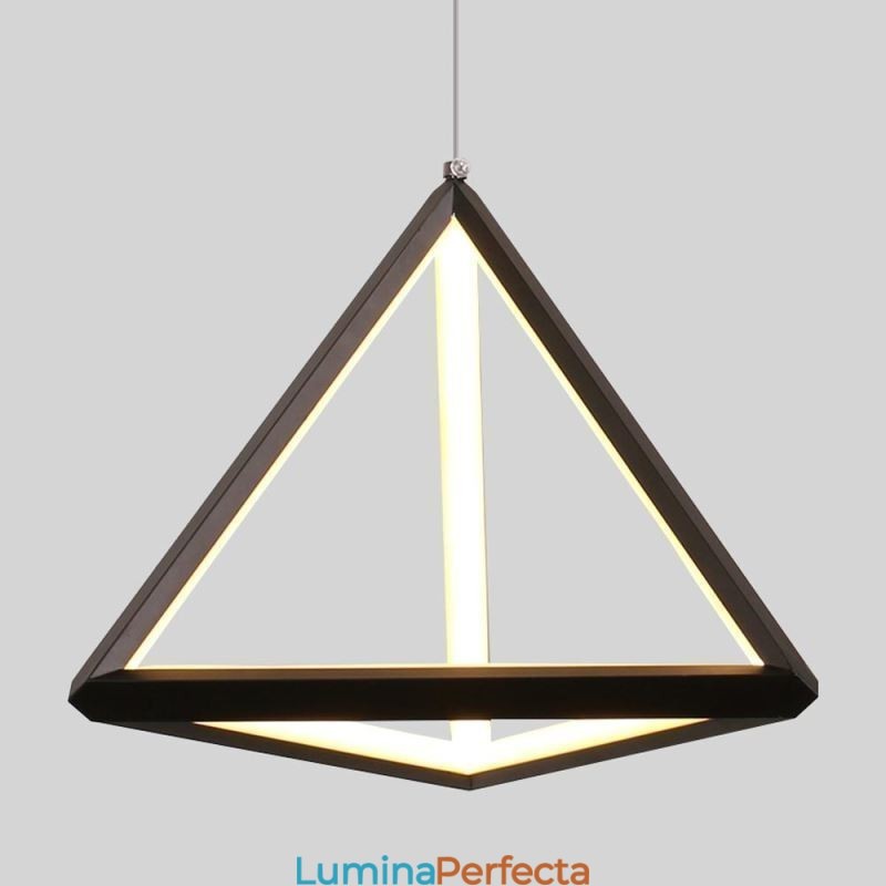 Lumină suspendată postmodernă Lumină triunghi geometrică Iluminare creativă a lămpii