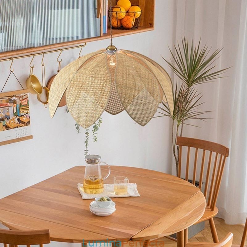 Rattan Lotus Pendant Light Cafe Retro Rattan Art Plafoniera