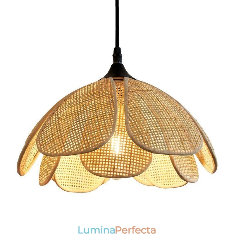 Lampă suspendată din ratan Plafoniera retro din ratan