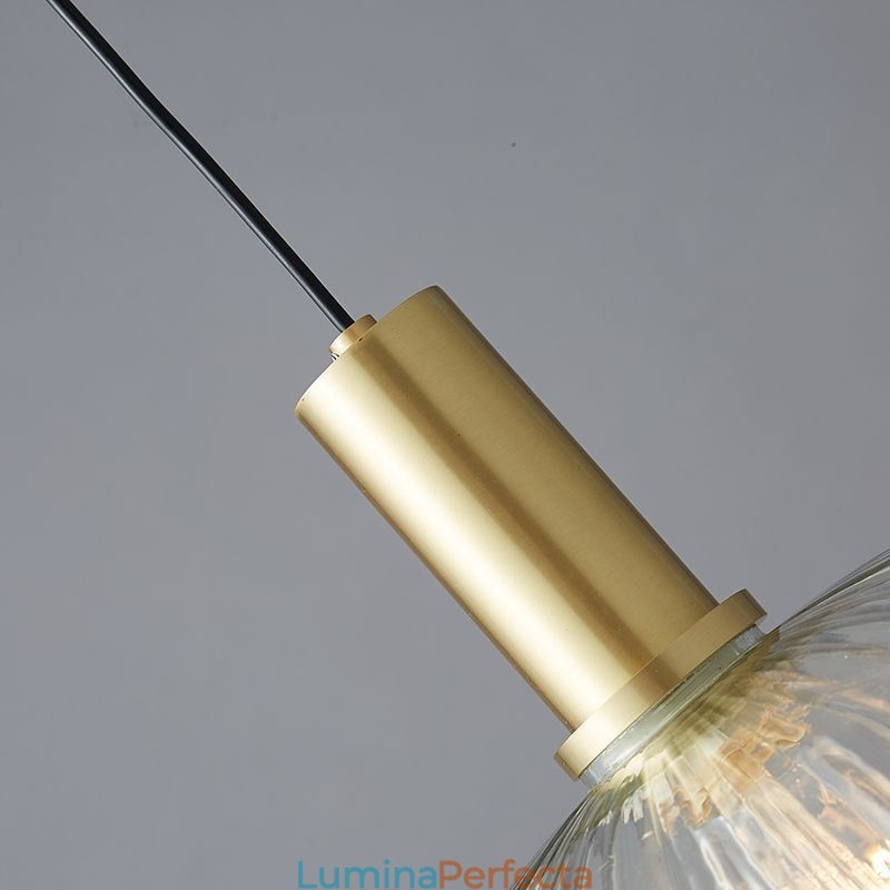 Lampă cu pandantiv modernă cu o lumină din sticlă