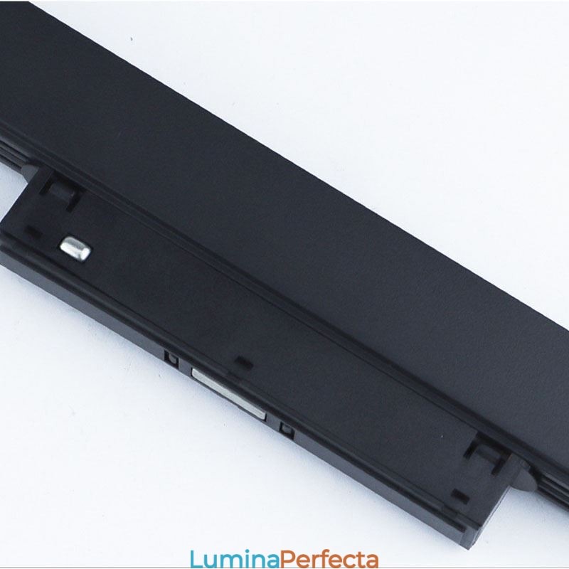 Proiector magnetic încastrat cu lumină liniară pe cale 36V