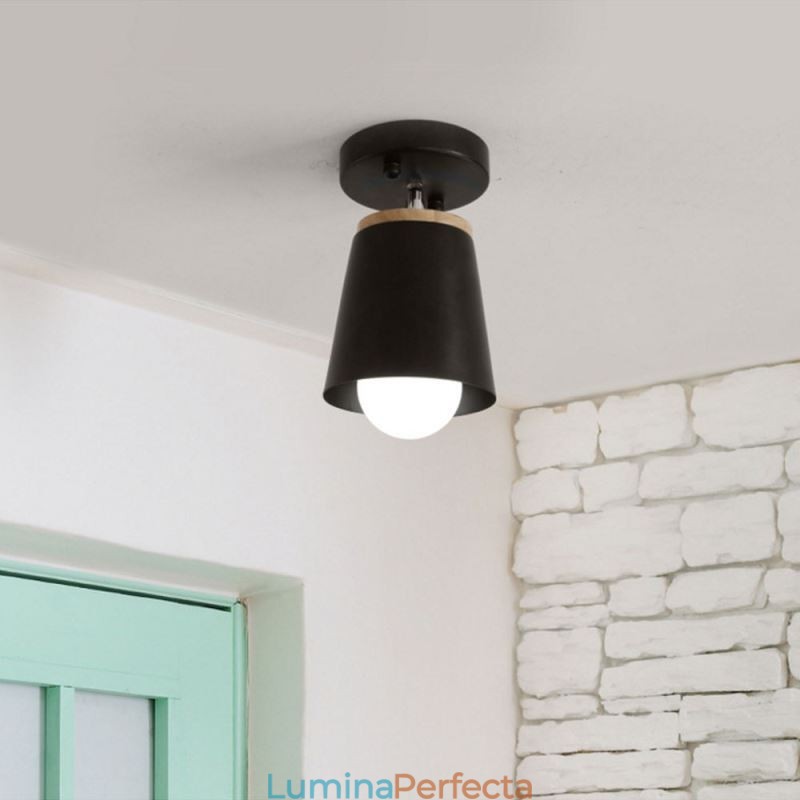 Plafoniera simplă din lemn nordică de fier (o singură lumină)