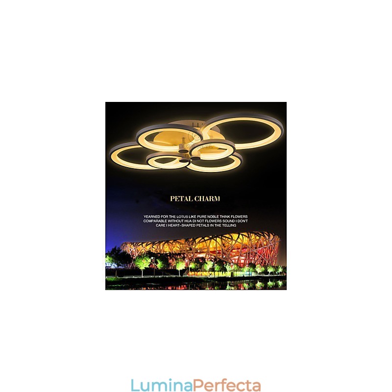 Plafoniera cu pandantiv acrilic cu design elegant
