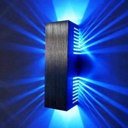Lampă de perete modernă cu design luminoasă împrăștiată 2 nuanțe cubice