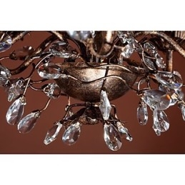 Candelabru din metal din alamă antică în stil lumânare