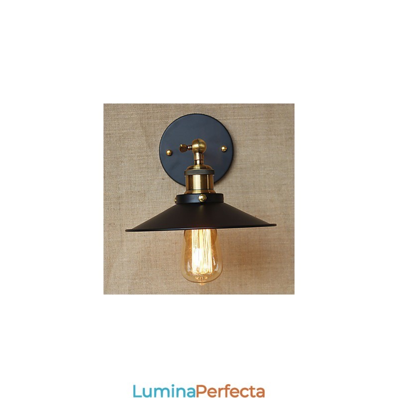 Vilă în stil industrial retro minimalist minimalist în fața culoarului bisericii umbrelă rochie neagră perete decorat