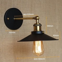 Vilă în stil industrial retro minimalist minimalist în fața culoarului bisericii umbrelă rochie neagră perete decorat