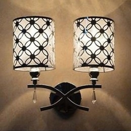 Lumina celor doi perete