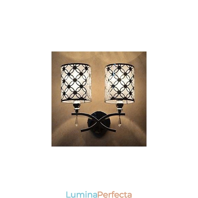 Lumina celor doi perete