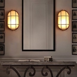 Personalitatea creativă restaurează moduri străvechi Lampile de perete din sticlă