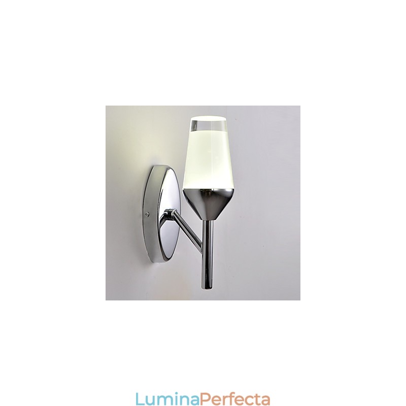 Aplice de perete Lampă modernă contemporană din metal cu sticlă de vin