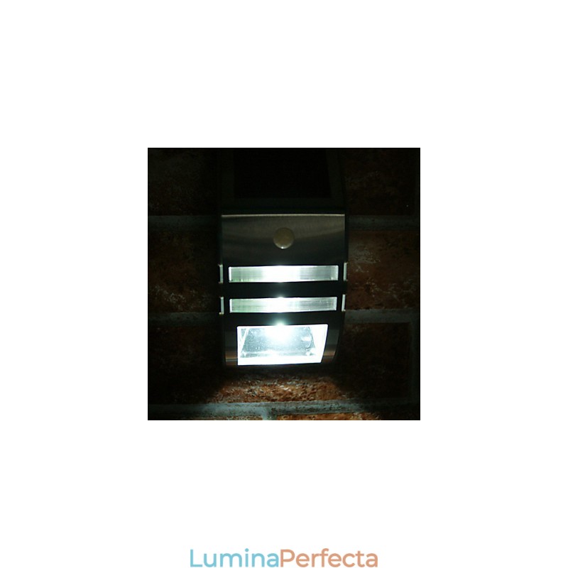 Lampă solară de perete albă cu senzor de mișcare PIR