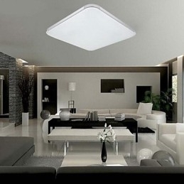 Garaj modern, contemporan din metal galvanizat