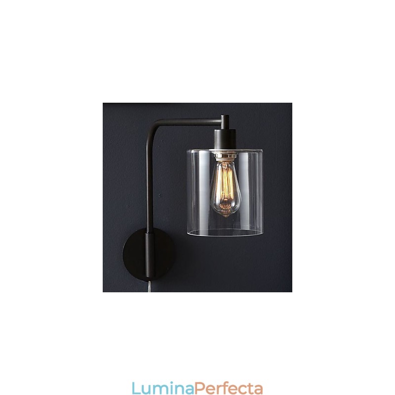 Lampă de perete modernă cu abajur de sticlă