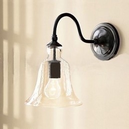 Lampă de perete din fier inspirată din natură cu abajur din sticlă transparentă