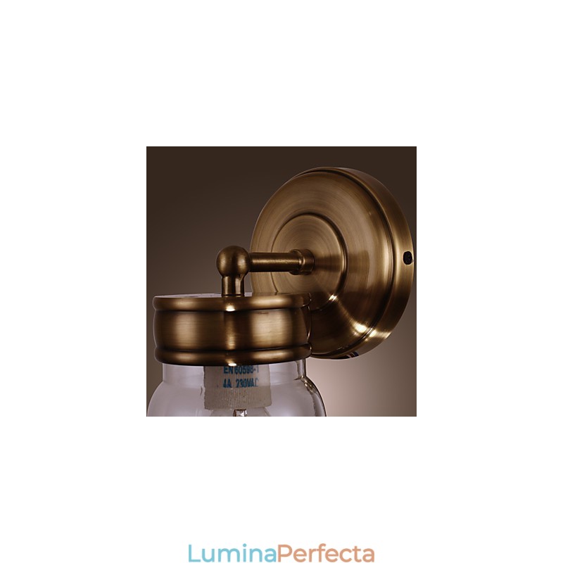 Lampă de perete rustică în formă de sticlă