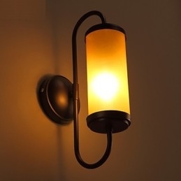 Țară americană contractată și contemporană care restaurează moduri antice Lampă de perete cu sfeșnic