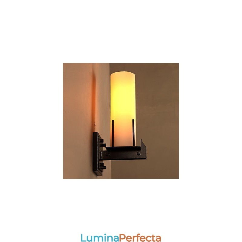 Lampă de perete cu sfeșnic, contractat și contemporan, cu personalitate retro