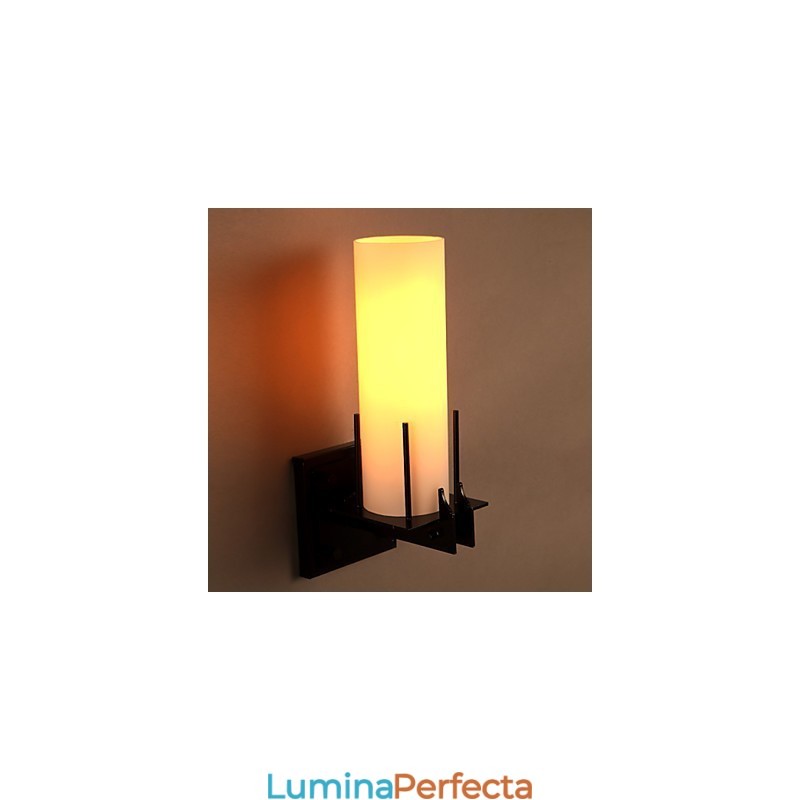 Lampă de perete cu sfeșnic, contractat și contemporan, cu personalitate retro