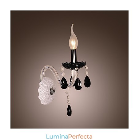 Aplica de perete din cristal negru cu bec lumanare Aplica de perete din cristal negru cu bec lumanare