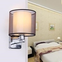 Lampă de perete