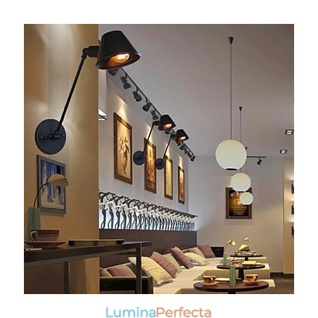 Applique tradiționale clasice din metal