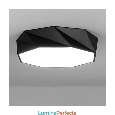 Plafoniera cu design decorativ modern și contemporan Plafoniera cu design decorativ modern și contemporan
