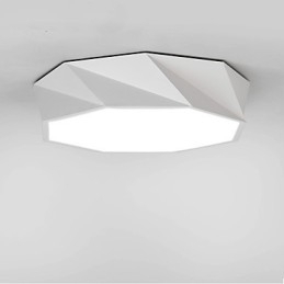 Plafoniera cu design decorativ modern și contemporan