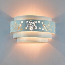 Lampă de perete