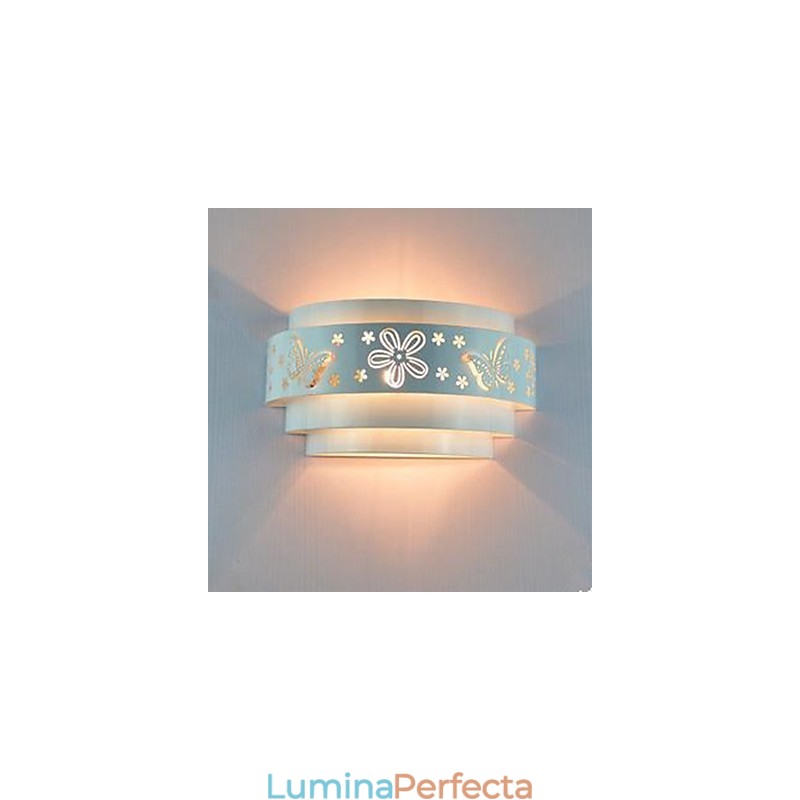 Lampă de perete