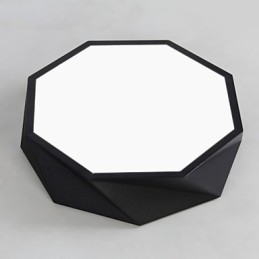 Plafoniera cu design decorativ modern și contemporan