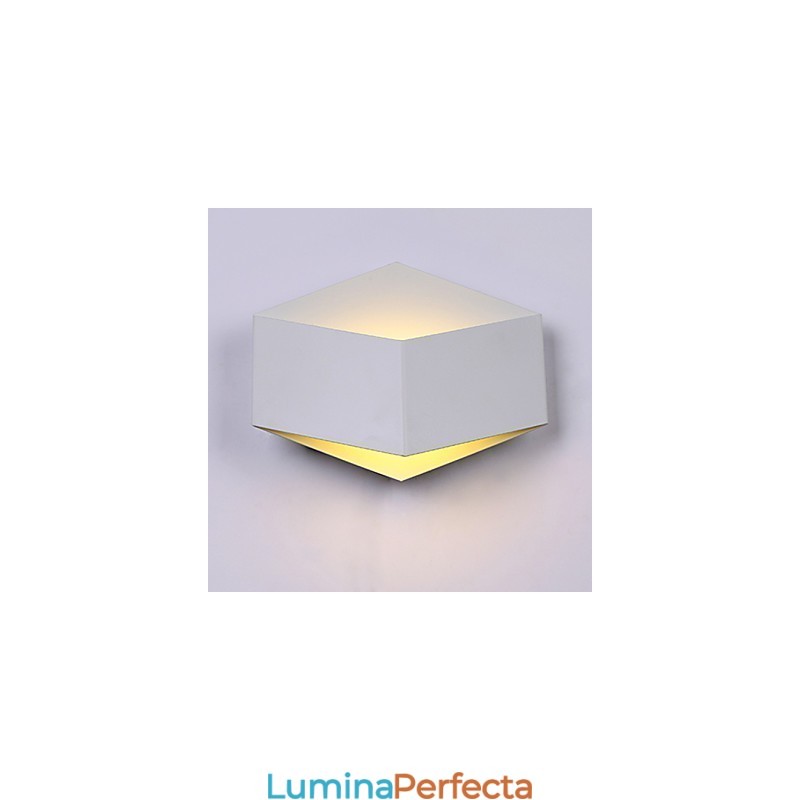 Lampă de perete din acril Diamond Creative