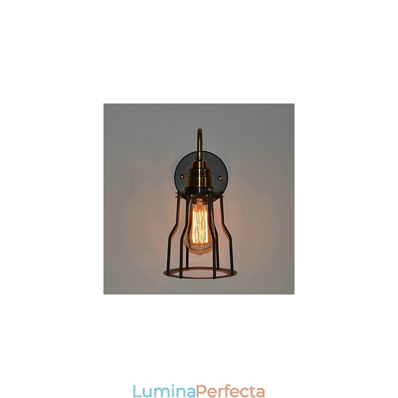 Aplică artistică minimalistă cu abajur din schelet din metal negru