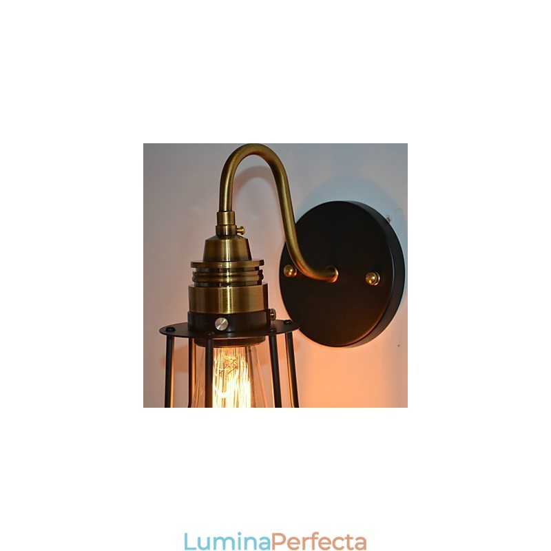 Aplică artistică minimalistă cu abajur din schelet din metal negru