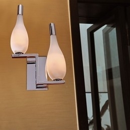 Lampă de perete din cristal cu abajur în formă de sticlă cu 2 lumini
